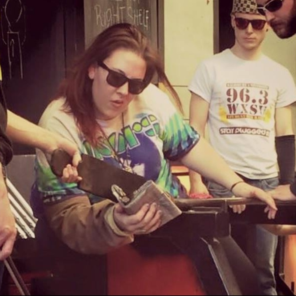 Meet your Posher, Lauren